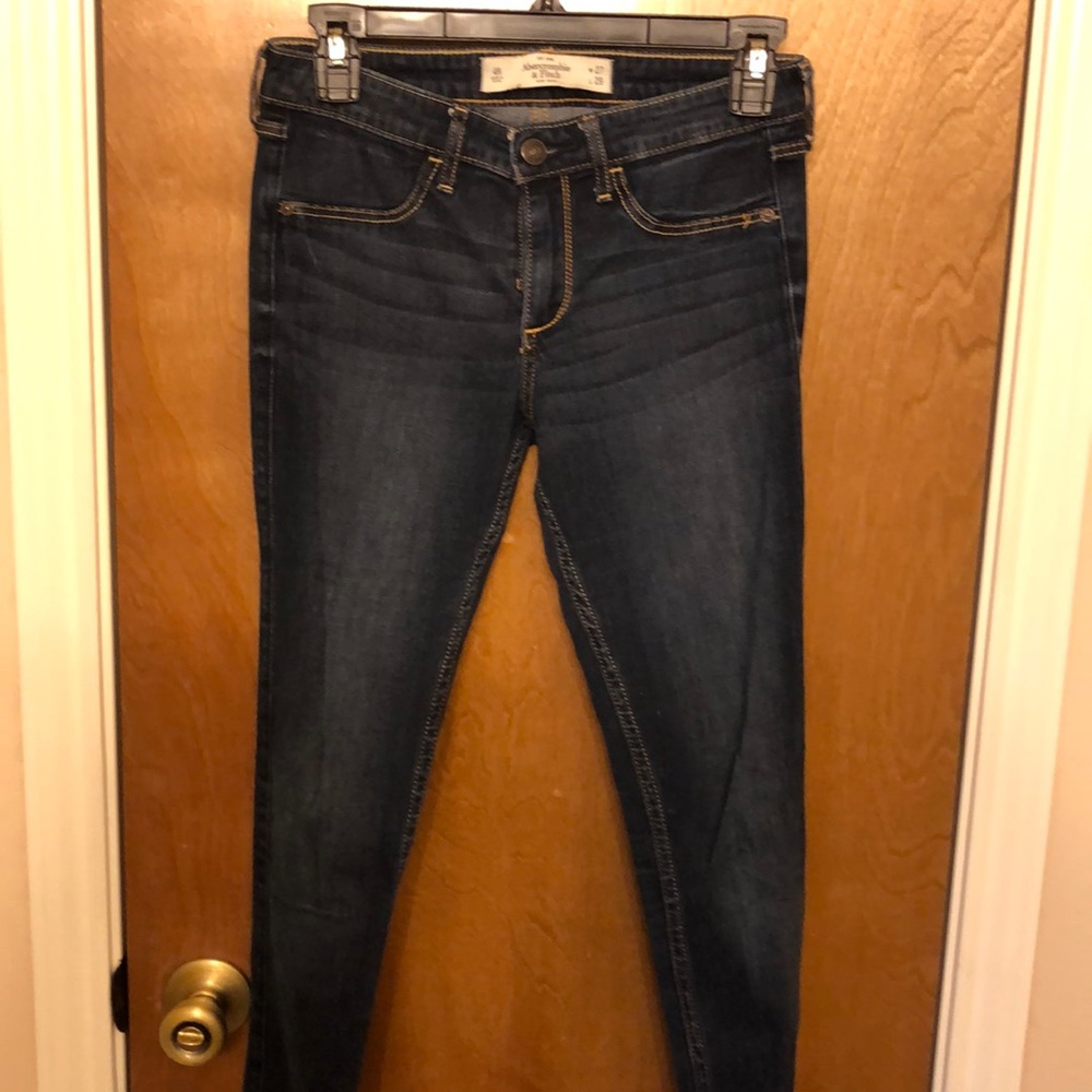 Abercrombie mid waist jeans size 4